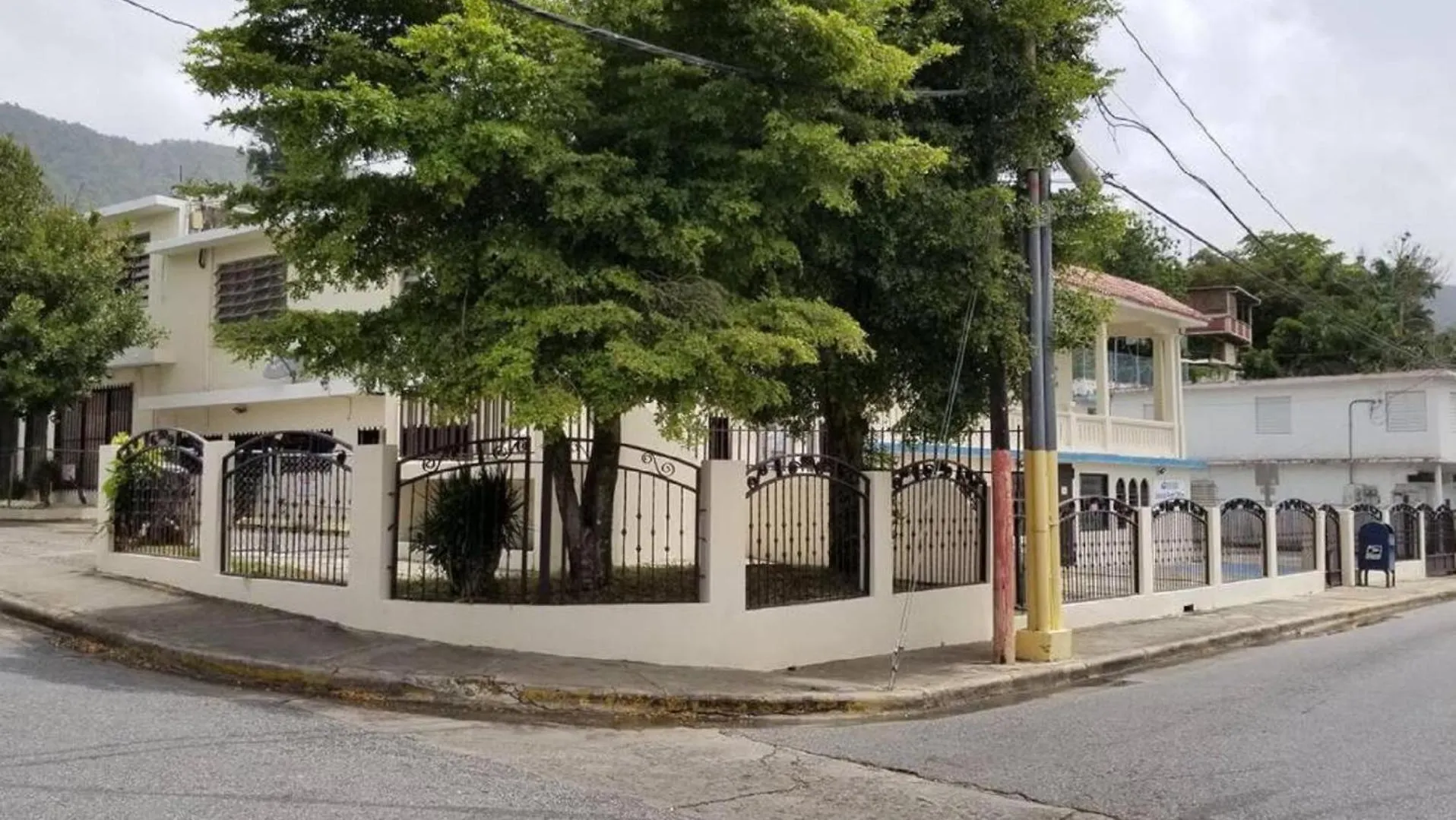 Jayuya Cozy Aparment With Wi-Fi, Free Parking And Ac 아파트