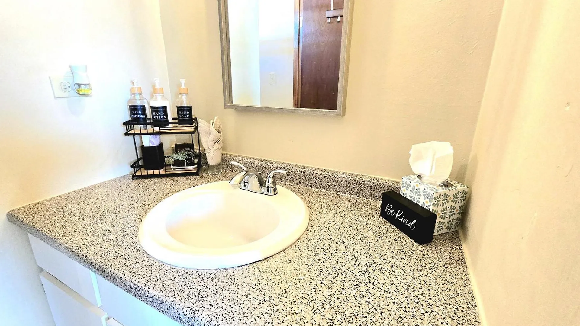 Jayuya Cozy Aparment With Wi-Fi, Free Parking And Ac 아파트 0*,