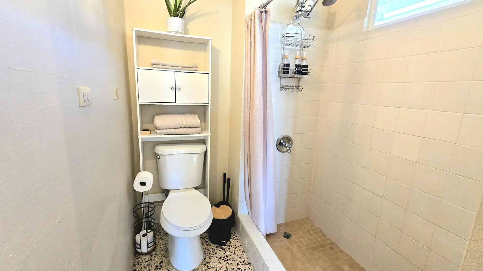 Jayuya Cozy Aparment With Wi-Fi, Free Parking And Ac 아파트